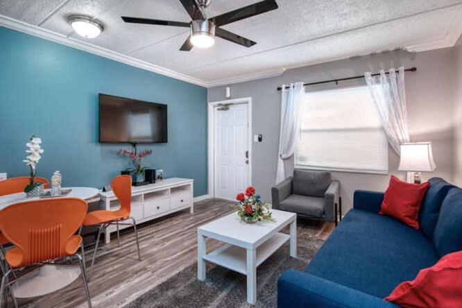 Sunset Beach Suites St. Pete Beach Exteriör bild