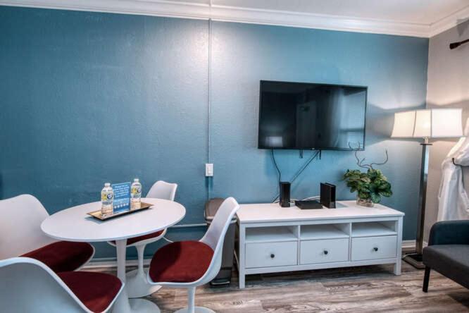 Sunset Beach Suites St. Pete Beach Exteriör bild