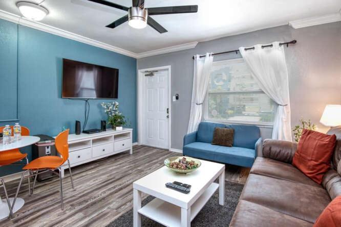 Sunset Beach Suites St. Pete Beach Exteriör bild